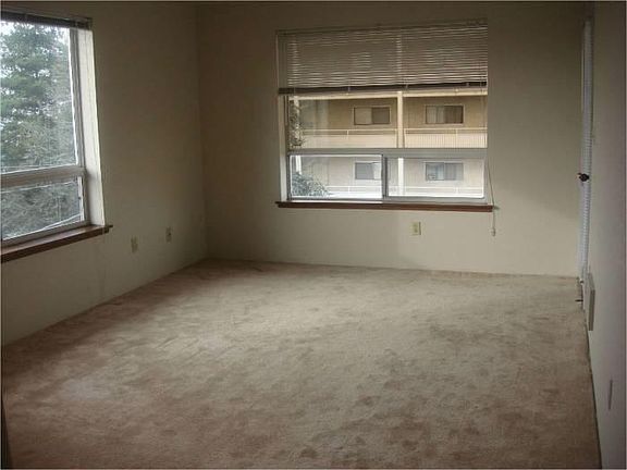 3rd image of 5110 17th Ave NW #307