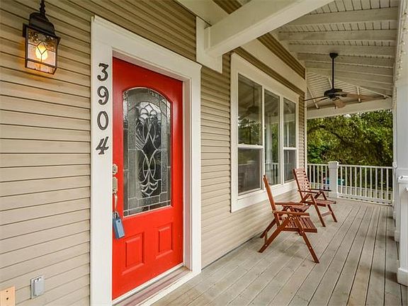 4th image of 3904 Lago Vista Dr