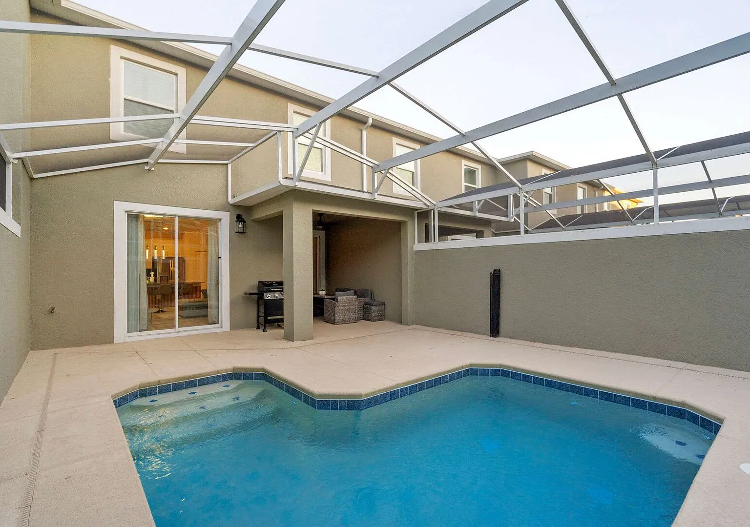 Special 4bedroom TH w-private pool next to Disney — Photo 3