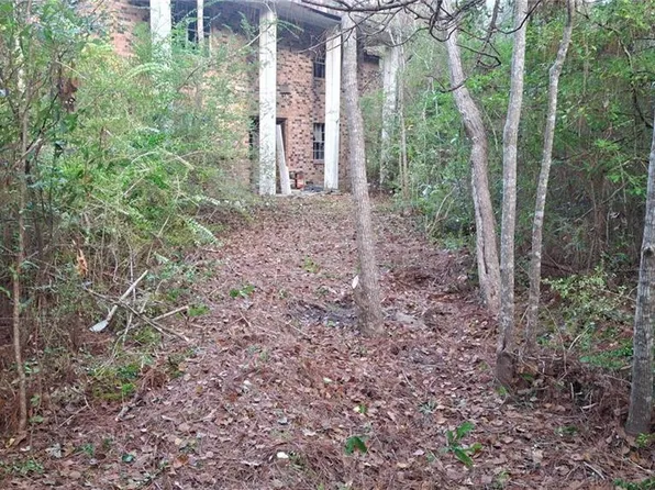 60355 Cypress Dr, Lacombe, LA 70445