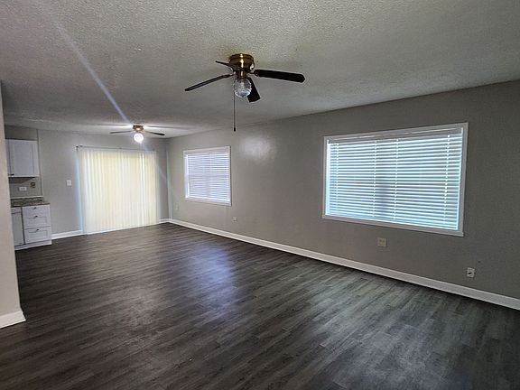5th image of 5215 Lee Dr