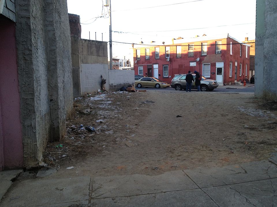 1st image of 2862 Kensington Ave
