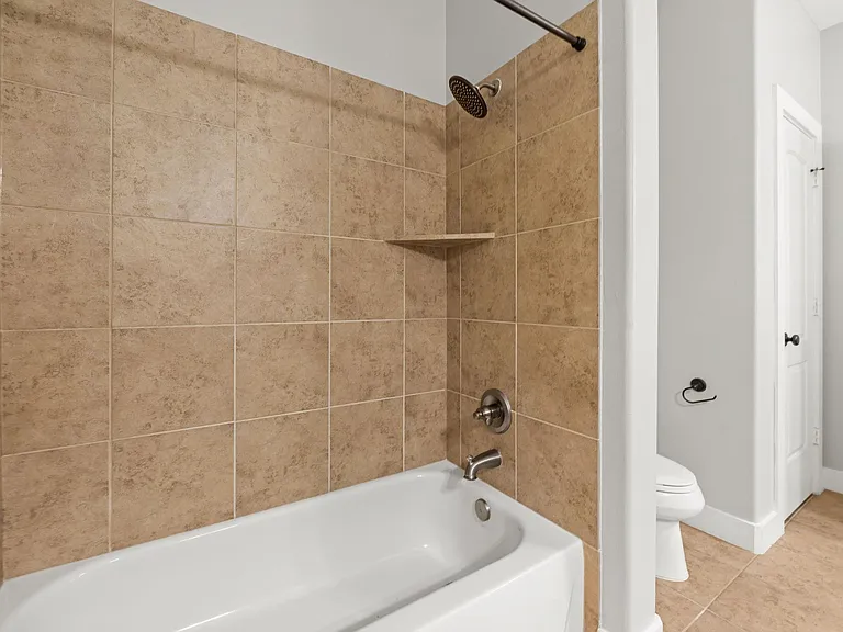 1448 Nashua St #B — Photo 28