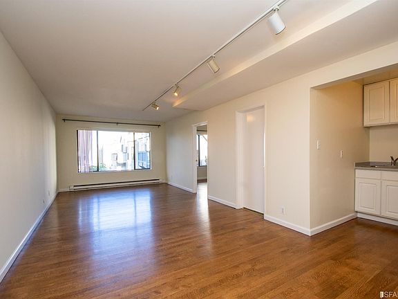4th image of 2416 Geary Blvd #A