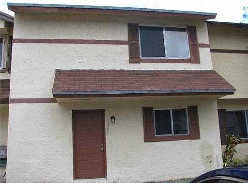 1st image of 1307 Sussex Dr