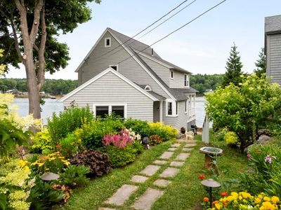 100 Murray Hill Road, Boothbay, ME, 04537