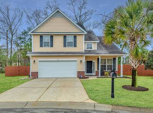 8019 Hyannis Ct, North Charleston, SC 29420