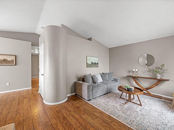 4th image of 5721 S Olearia Pl