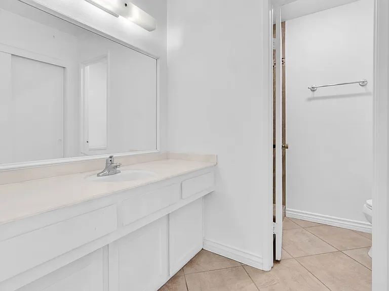 5904 Snaffle Bit Pl — Photo 6