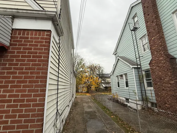 108-26 171st Place image 12 of 13