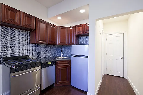 Rented by Zumper Inc | media 11