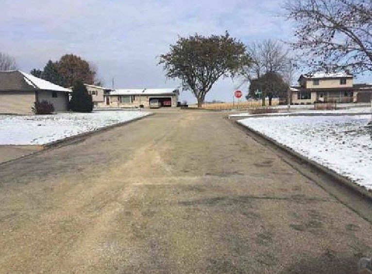 2nd image of 402 View Rd