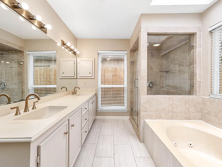 12302 Piping Rock Dr — Photo 30