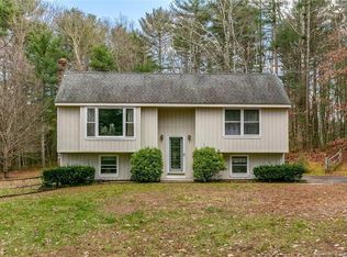 73 Navratil Rd, Willington, CT 06279