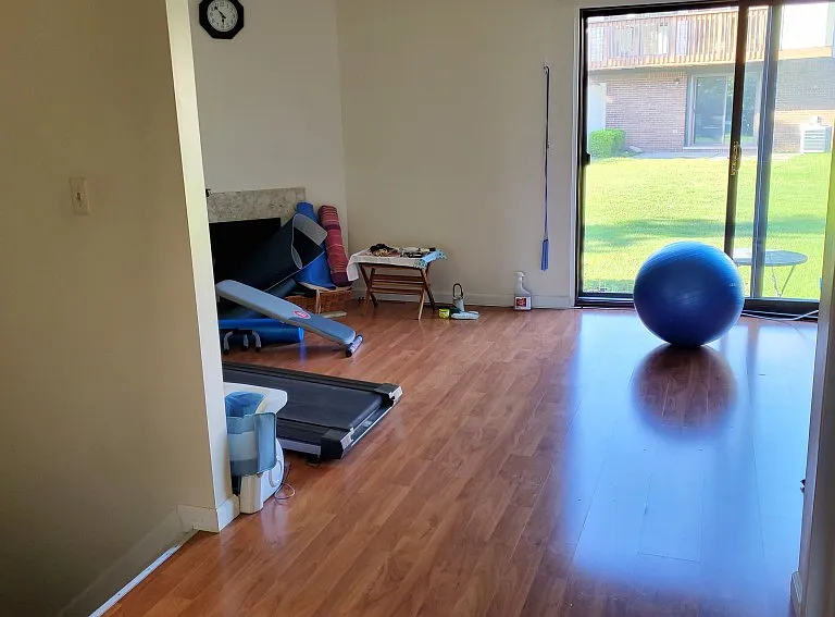 1102 Washington Cir — Photo 9