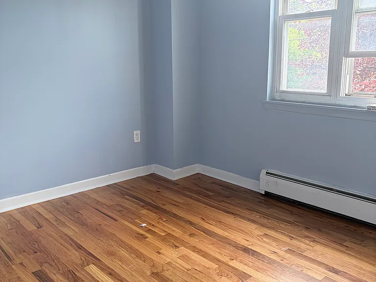 5501 96th St #2F — Photo 7