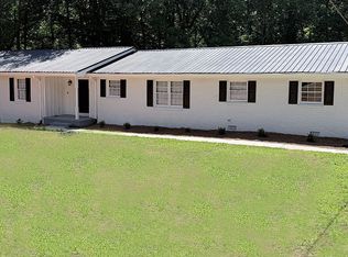 1912 Wildwood Ct SW, Conyers, GA 30094