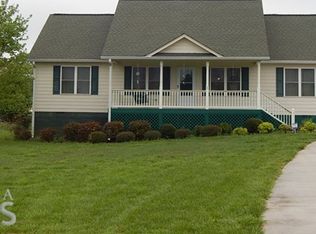 127 Jefferson River Rd, Jefferson, GA 30549