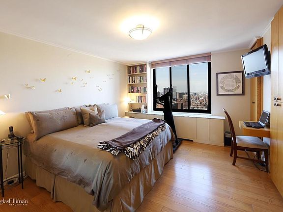 3rd image of 115 E 87th St APT 32F