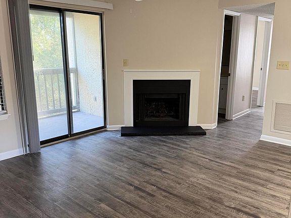 2nd image of 3555 Sable Palm Ln #7F