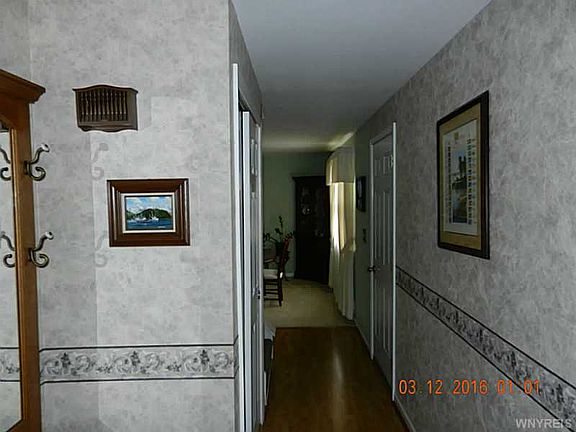 2nd image of 33 Donald Pl