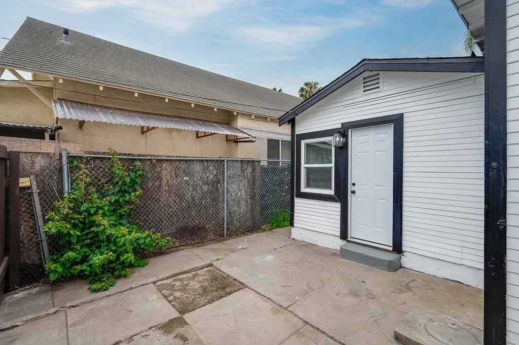 Building Photo - 3847 41st St #3847