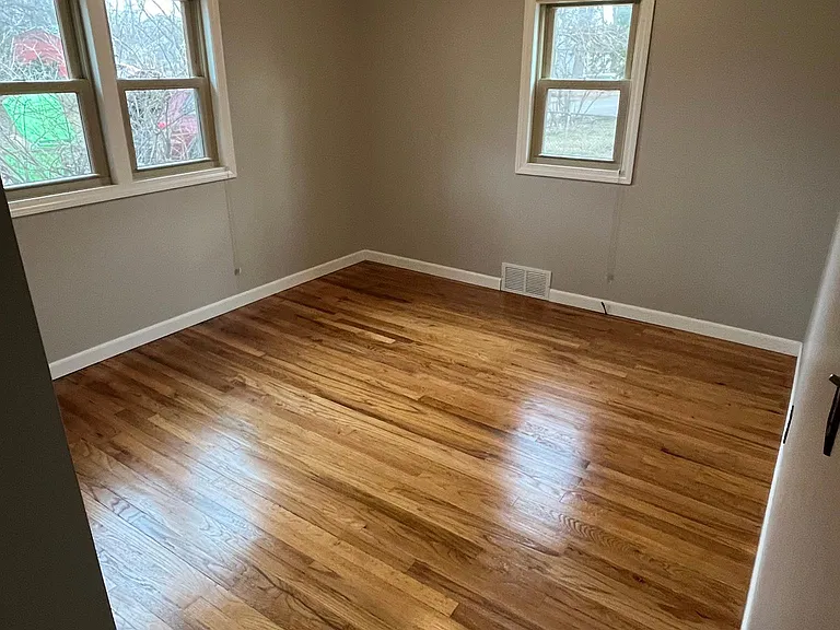 9045 Millward Ave — Photo 8