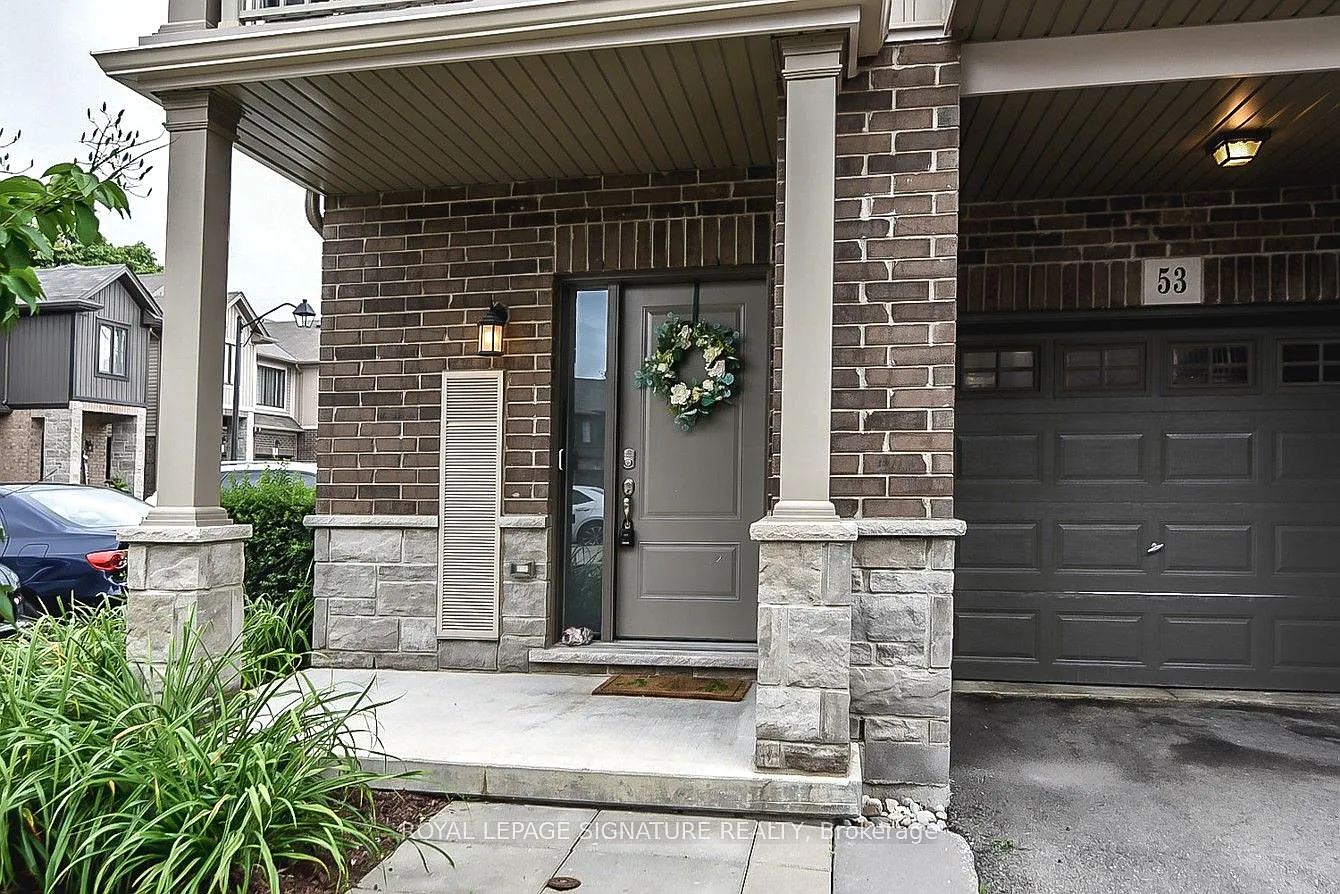 2 bed, $2,649 — Photo 2