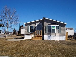1st image of 59558 Hardy Ln