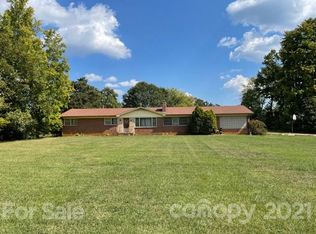 1356 Balls Creek Rd, Claremont, NC 28610