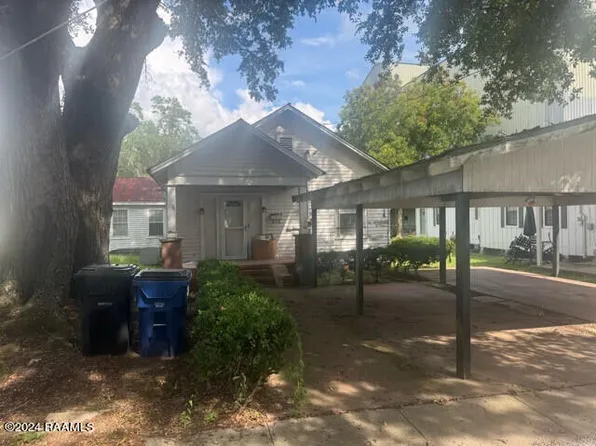 303 S Louisiana St, Abbeville, LA 70510