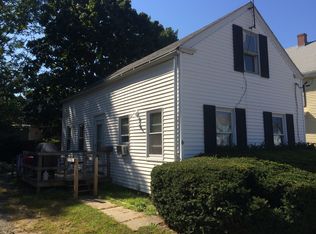 6 Planters St, Salem, MA 01970