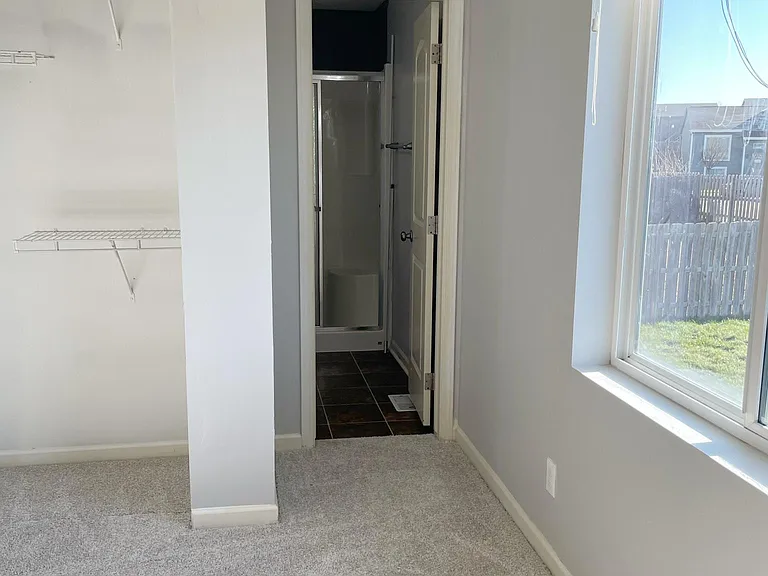 9113 Weber St — Photo 4