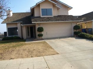 2304 N Hazel Ave, Fresno, CA 93722