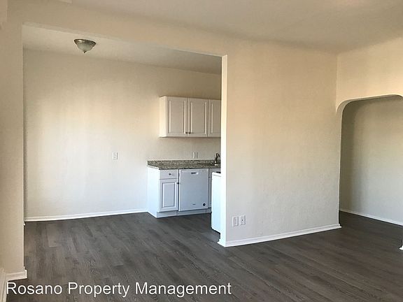 5th image of 833 Fedora St #833