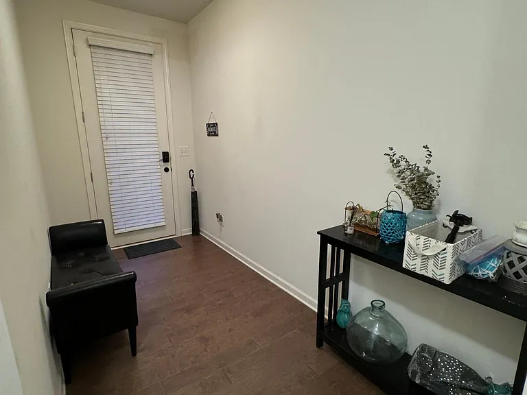3908 Augustine Pl — Photo 24