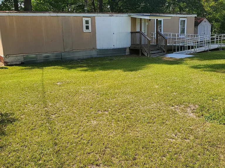 107 Chandler Ave #MANUFACTUR — Photo 25