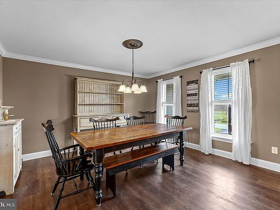 3rd image of 2 Albright Way