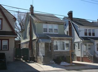 11718 12th Ave, College Point, NY 11356