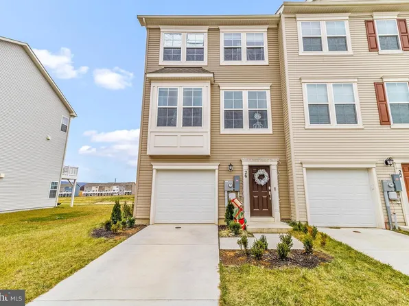 26 Stembogan Ct, Charles Town, WV 25414