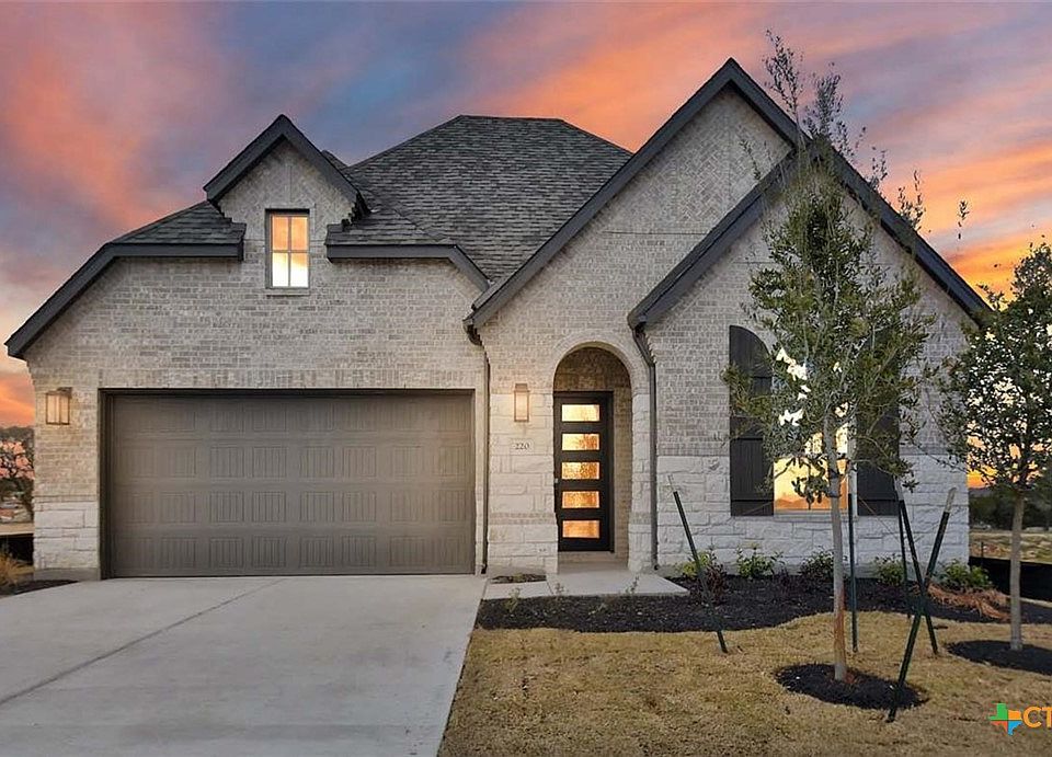 1st image of 220 Country Cat Ln