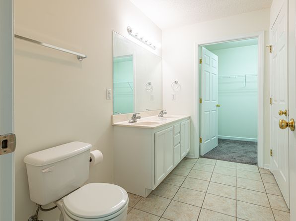 906 Mercer Dr #1