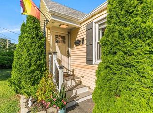 178 George Arden Ave, Warwick, RI 02886