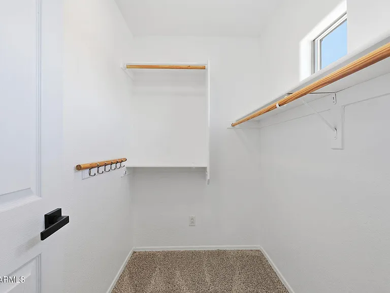 11402 W Alvarado Rd — Photo 41