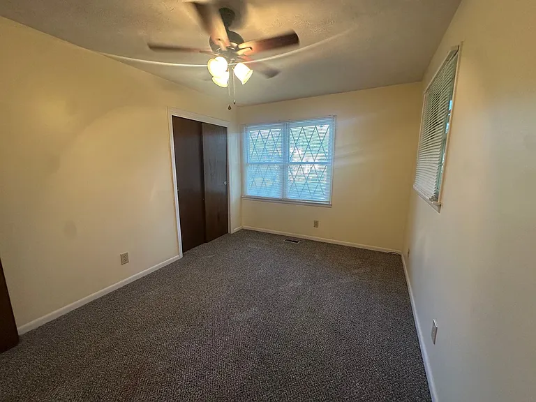6235 Cane Creek Cir — Photo 20