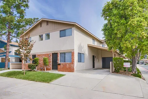4002 Camino Calma Photo 1