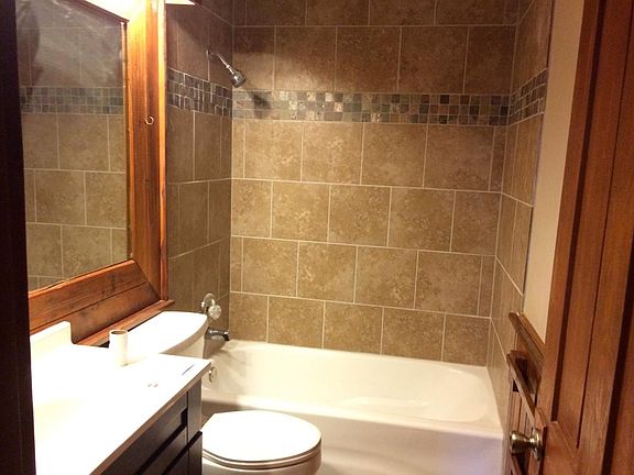4th image of 118 Green St