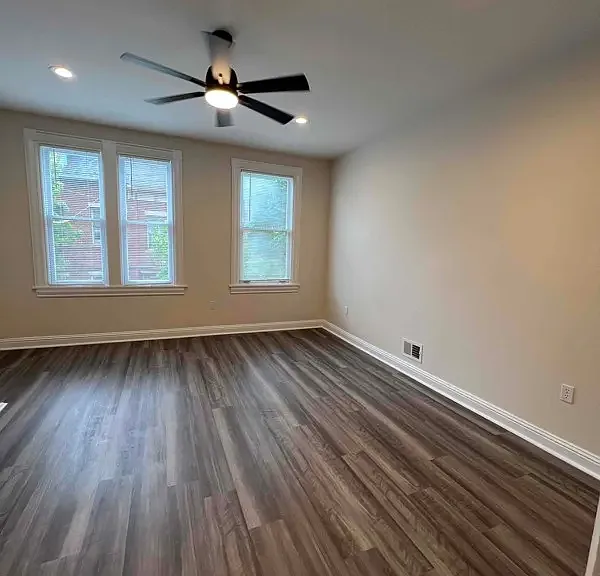 521 Avery St #2 — Photo 4