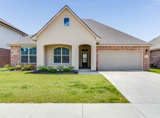 400 Vert Dr, Youngsville, LA 70592