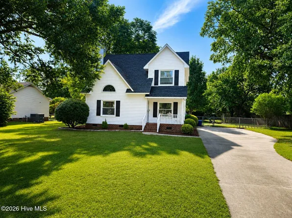2117 Canyon Drive, Winterville, NC 28590